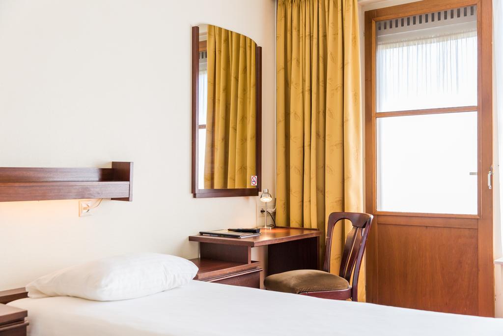 Hotel Restaurant Ruimzicht Zeddam Kültér fotó